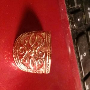 10k yellow gold vintage style ring